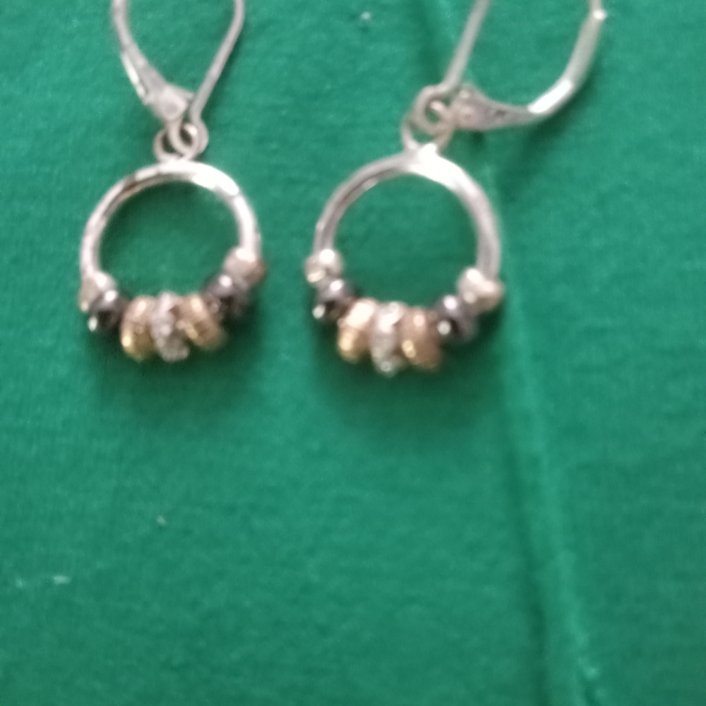 🥰 5/$25 - Small beaded Earrings